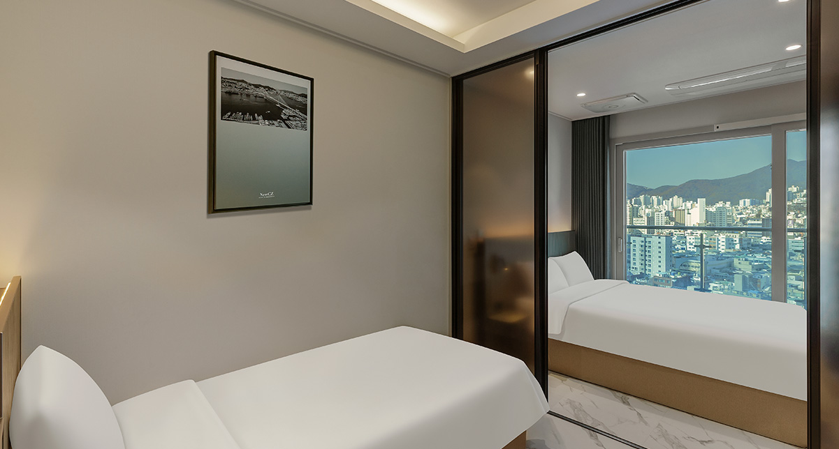 Terrace Deluxe Family Twin