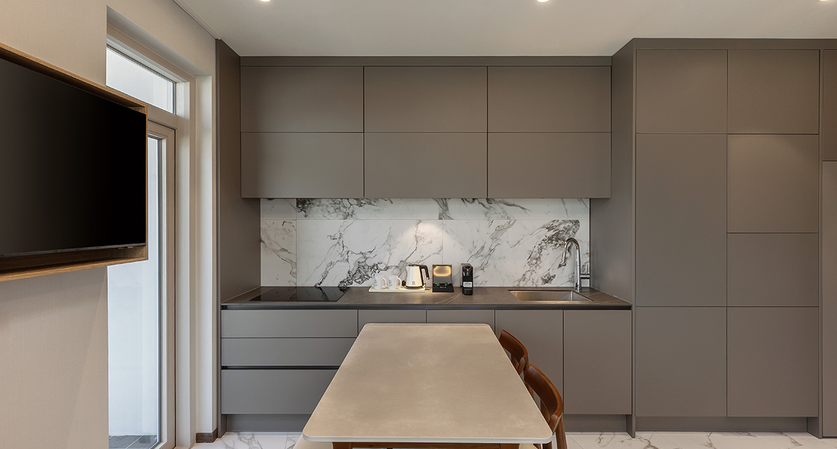 Terrace Royal Corner Partial Ocean